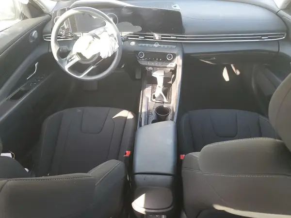 KMHLM4DG4RU813181 2024 HYUNDAI ELANTRA - Image 8
