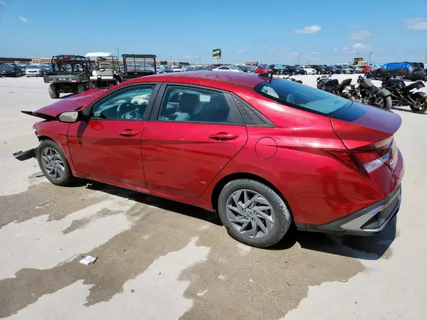 KMHLM4DG4RU817182 2024 HYUNDAI ELANTRA - Image 2
