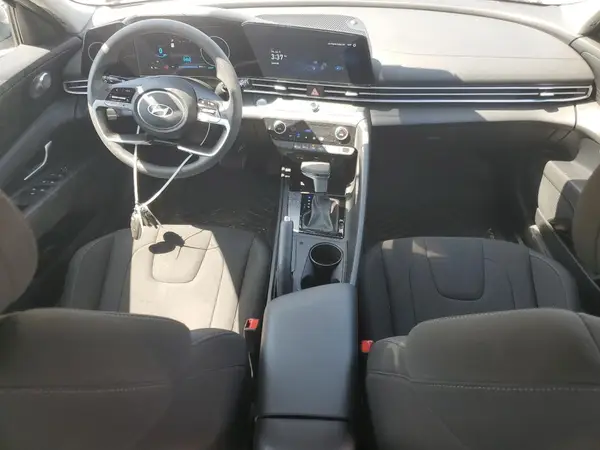 KMHLM4DG4RU817568 2024 HYUNDAI ELANTRA - Image 8
