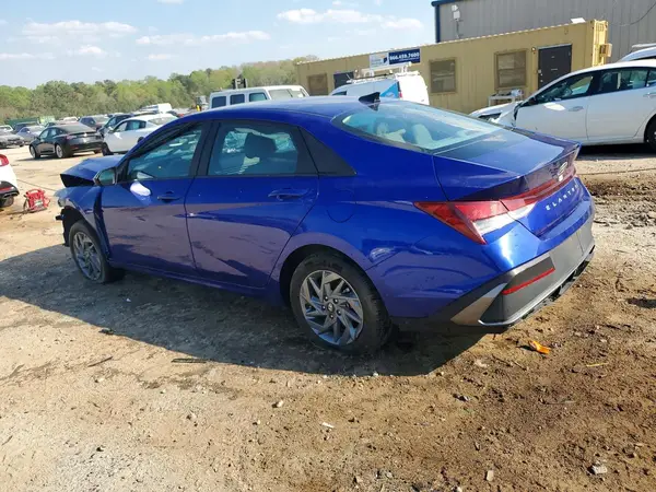 KMHLM4DG4RU823581 2024 HYUNDAI ELANTRA - Image 2