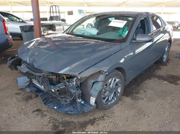 KMHLM4DG4RU842874 2024 HYUNDAI ELANTRA - Image 2
