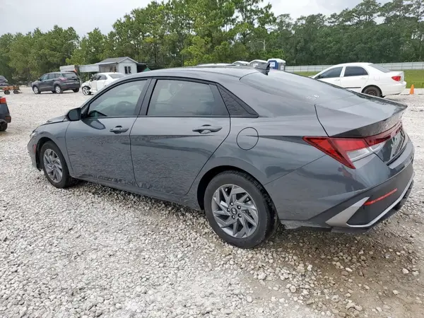 KMHLM4DG4RU846942 2024 HYUNDAI ELANTRA - Image 2