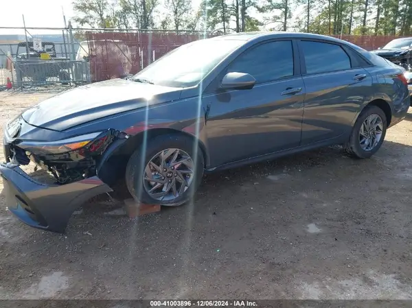 KMHLM4DG4RU849923 2024 HYUNDAI ELANTRA - Image 2