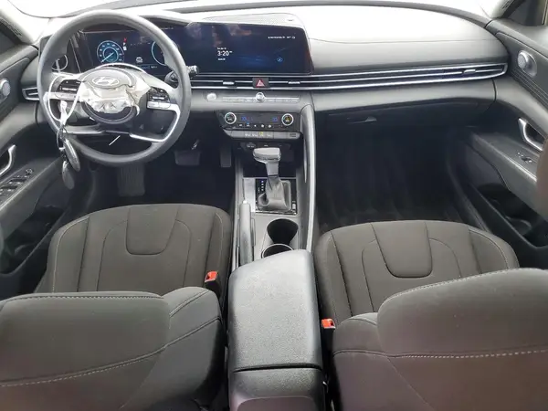 KMHLM4DG4RU851834 2024 HYUNDAI ELANTRA - Image 8