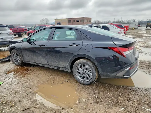 KMHLM4DG4RU852322 2024 HYUNDAI ELANTRA - Image 2
