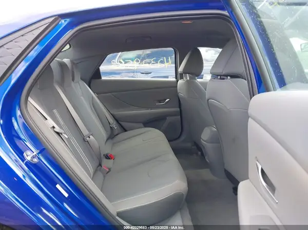 KMHLM4DG4SU001949 2025 HYUNDAI ELANTRA - Image 8