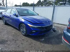 KMHLM4DG4SU007556 2025 HYUNDAI ELANTRA