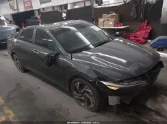 KMHLM4DG4SU014832 2025 HYUNDAI ELANTRA