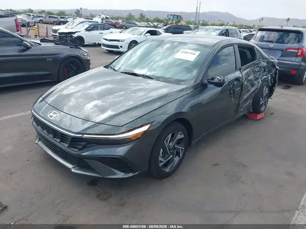 KMHLM4DG4SU037995 2025 HYUNDAI ELANTRA - Image 2