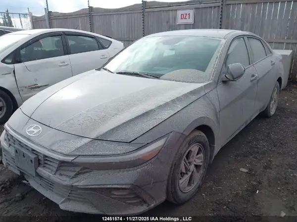 KMHLM4DG4SU042761 2025 HYUNDAI ELANTRA - Image 2