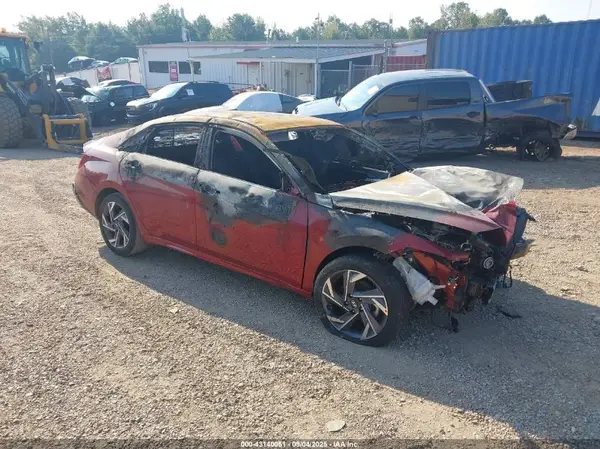 KMHLM4DG4SU047605 2025 HYUNDAI ELANTRA - Image 1