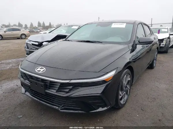 KMHLM4DG4SU053727 2025 HYUNDAI ELANTRA - Image 2