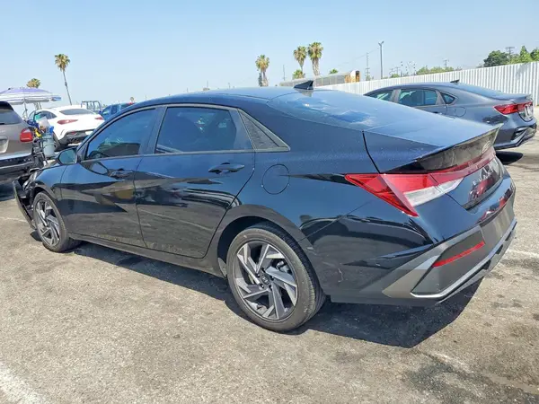 KMHLM4DG4SU065862 2025 HYUNDAI ELANTRA - Image 2