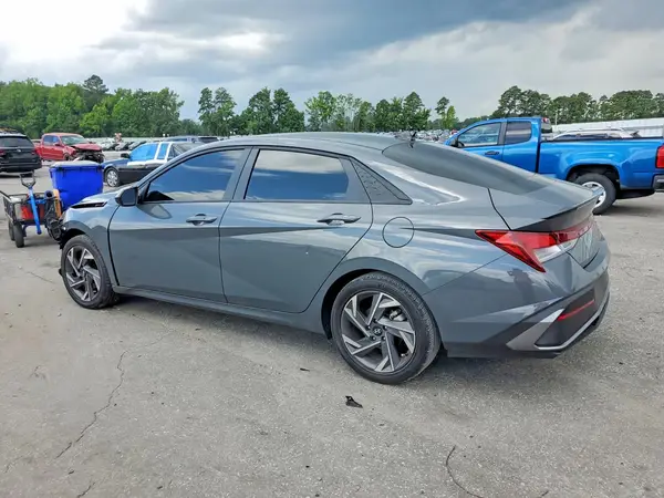 KMHLM4DG4SU067398 2025 HYUNDAI ELANTRA - Image 2