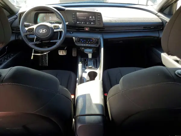 KMHLM4DG4SU068499 2025 HYUNDAI ELANTRA - Image 8