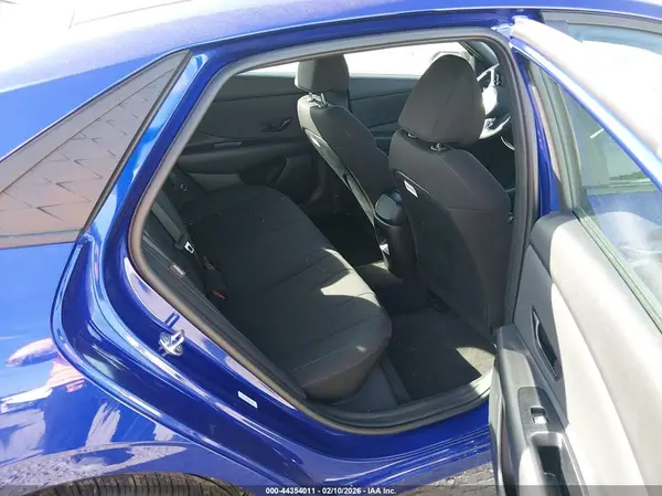 KMHLM4DG4SU075419 2025 HYUNDAI ELANTRA - Image 8