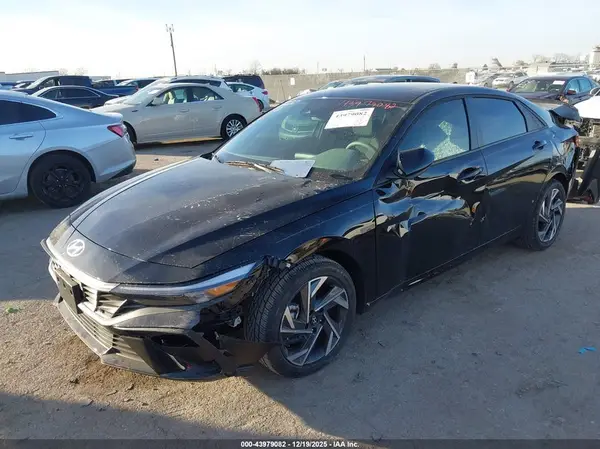 KMHLM4DG4SU079583 2025 HYUNDAI ELANTRA - Image 2