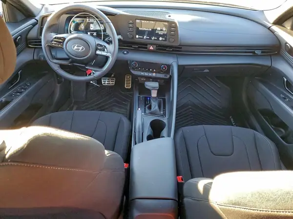 KMHLM4DG4SU094696 2025 HYUNDAI ELANTRA - Image 8