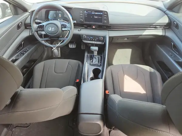KMHLM4DG4SU866100 2025 HYUNDAI ELANTRA - Image 8