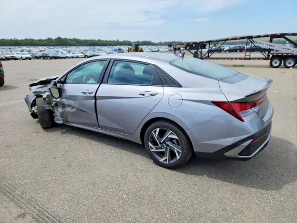 KMHLM4DG4SU892616 2025 HYUNDAI ELANTRA - Image 2