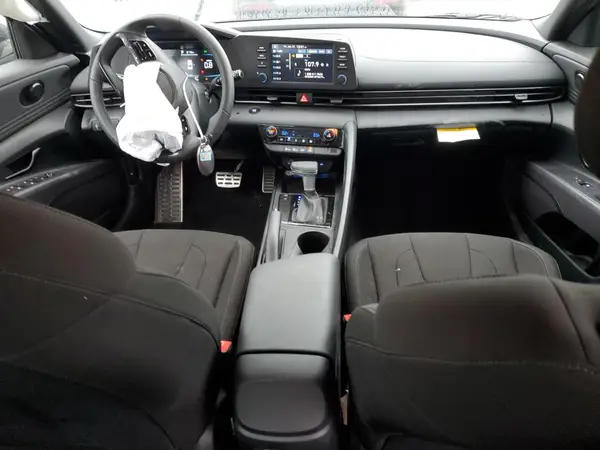 KMHLM4DG4SU893958 2025 HYUNDAI ELANTRA - Image 8