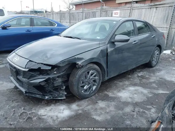 KMHLM4DG4SU913013 2025 HYUNDAI ELANTRA - Image 2