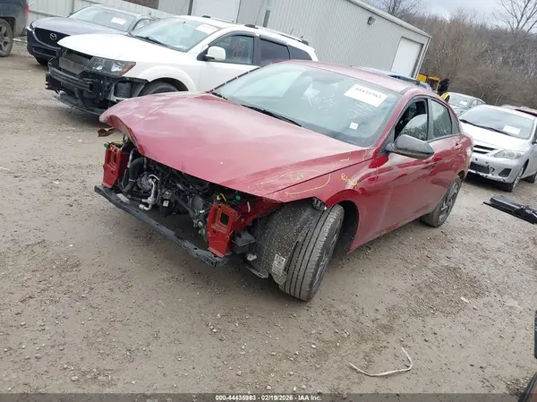 KMHLM4DG4SU917482 2025 HYUNDAI ELANTRA - Image 2