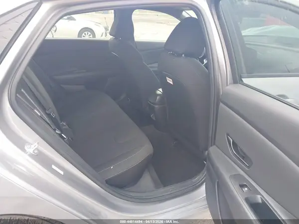 KMHLM4DG4SU927722 2025 HYUNDAI ELANTRA - Image 8