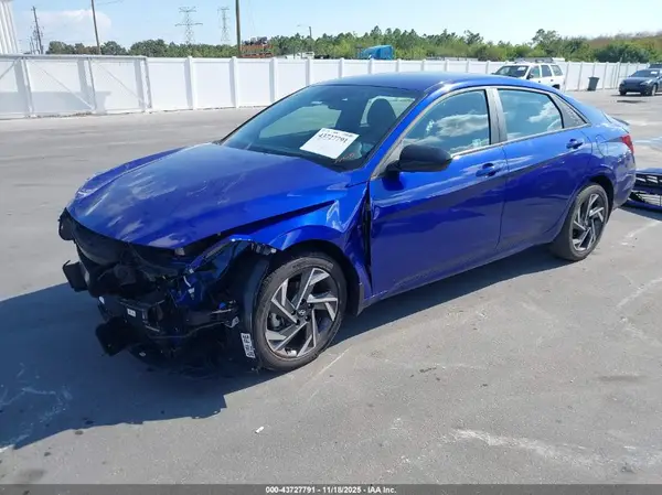 KMHLM4DG4SU931558 2025 HYUNDAI ELANTRA - Image 2