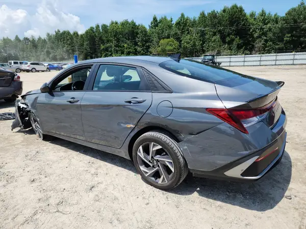 KMHLM4DG4SU939935 2025 HYUNDAI ELANTRA - Image 2