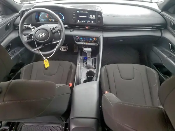 KMHLM4DG4SU940289 2025 HYUNDAI ELANTRA - Image 8
