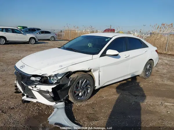 KMHLM4DG4SU951857 2025 HYUNDAI ELANTRA - Image 2