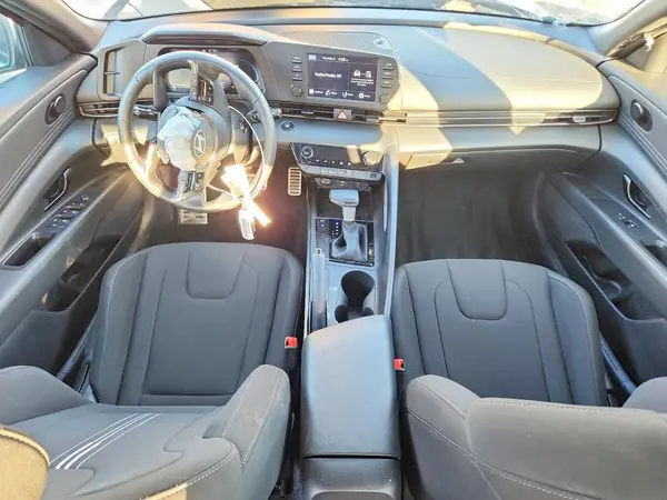 KMHLM4DG4SU953172 2025 HYUNDAI ELANTRA - Image 8