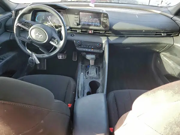 KMHLM4DG4SU955827 2025 HYUNDAI ELANTRA - Image 8