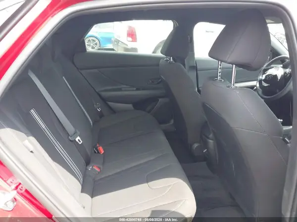 KMHLM4DG4SU959067 2025 HYUNDAI ELANTRA - Image 8