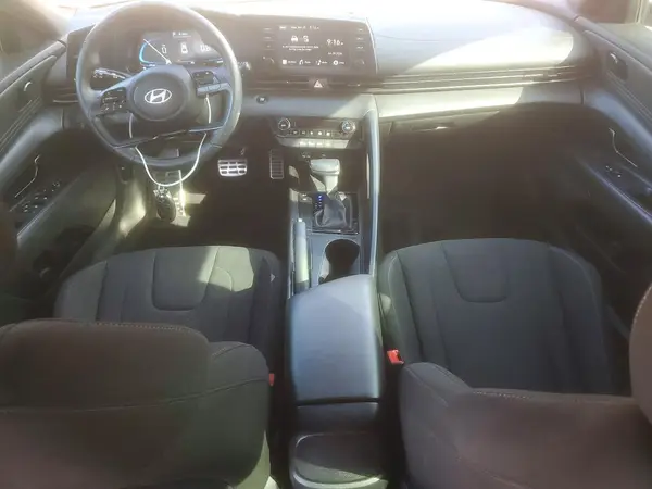 KMHLM4DG4SU959957 2025 HYUNDAI ELANTRA - Image 8