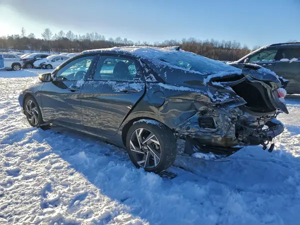 KMHLM4DG4SU962521 2025 HYUNDAI ELANTRA - Image 2