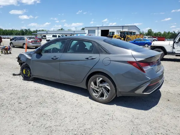 KMHLM4DG4SU967167 2025 HYUNDAI ELANTRA - Image 2