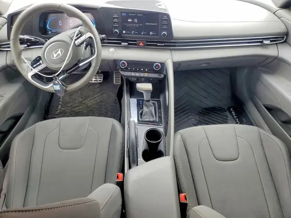 KMHLM4DG4SU972613 2025 HYUNDAI ELANTRA - Image 8
