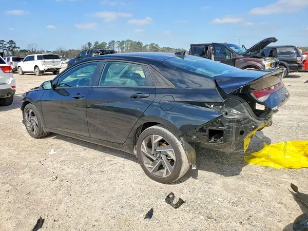 KMHLM4DG4SU974023 2025 HYUNDAI ELANTRA - Image 2