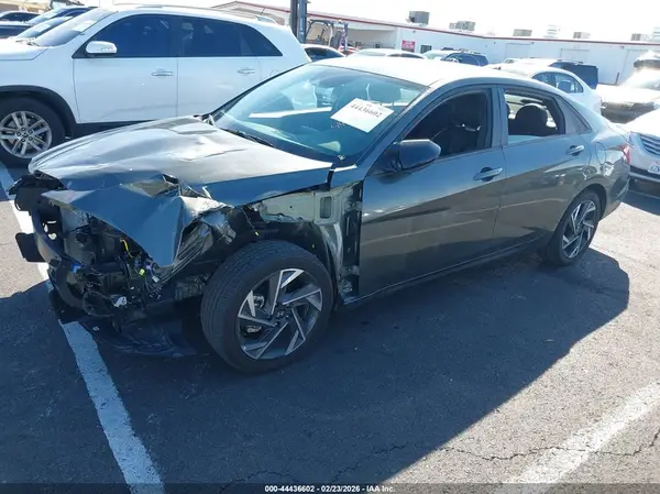 KMHLM4DG4SU974474 2025 HYUNDAI ELANTRA - Image 2