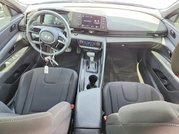 KMHLM4DG4SU981571 2025 HYUNDAI ELANTRA - Image 8