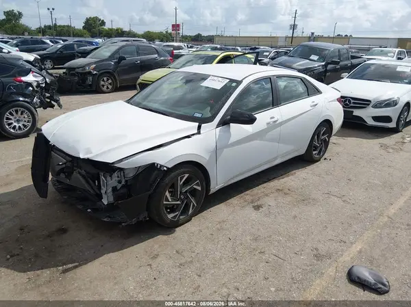 KMHLM4DG4SU985264 2025 HYUNDAI ELANTRA - Image 2