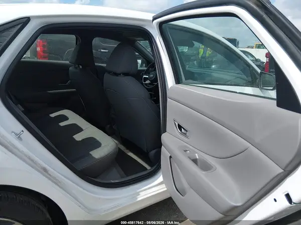 KMHLM4DG4SU985264 2025 HYUNDAI ELANTRA - Image 8