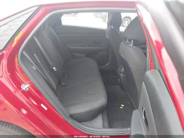 KMHLM4DG4SU992408 2025 HYUNDAI ELANTRA - Image 8
