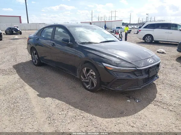 KMHLM4DG4SU992764 2025 HYUNDAI ELANTRA - Image 1