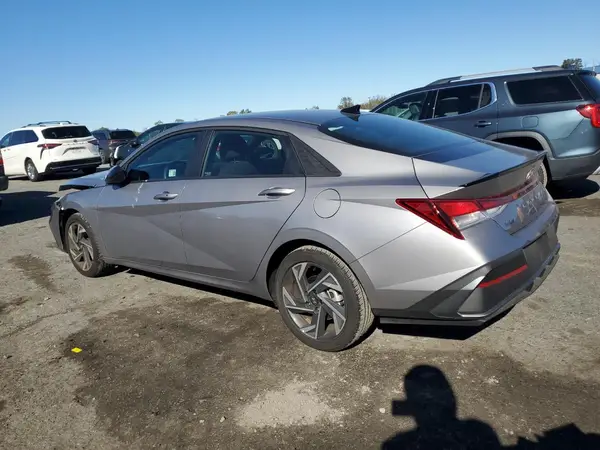 KMHLM4DG4SU995812 2025 HYUNDAI ELANTRA - Image 2