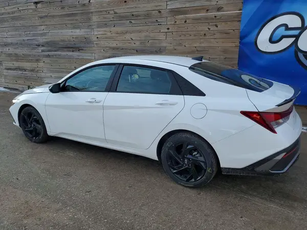KMHLM4DG4TU101552 2026 HYUNDAI ELANTRA - Image 2