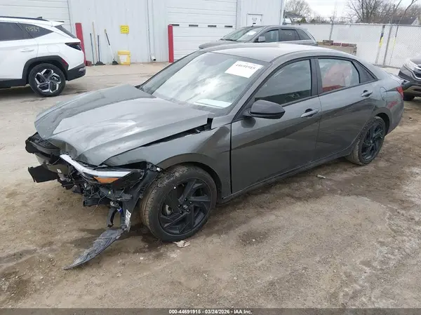 KMHLM4DG4TU134583 2026 HYUNDAI ELANTRA - Image 2