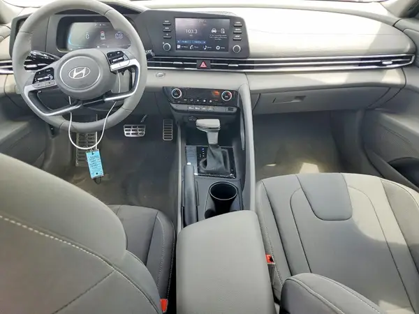 KMHLM4DG4TU138293 2026 HYUNDAI ELANTRA - Image 8